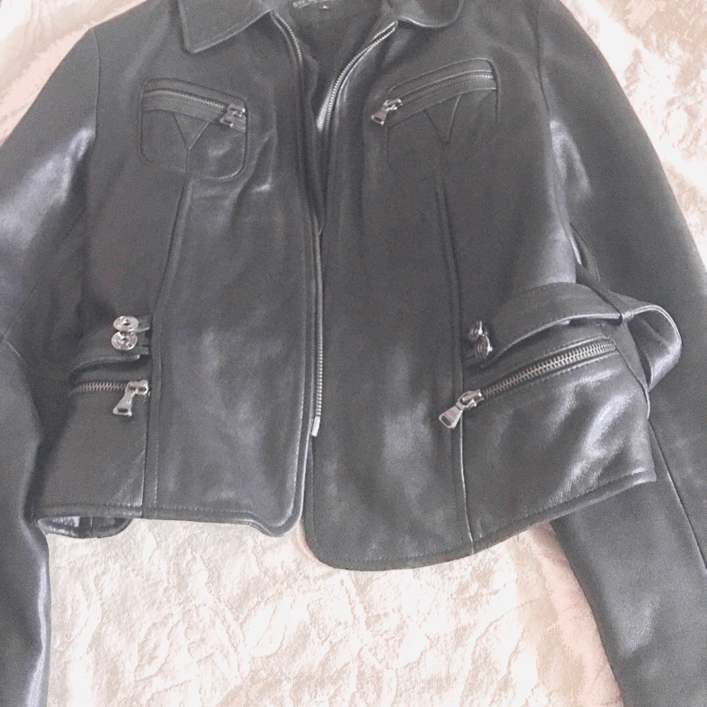 Soft leather short jacket